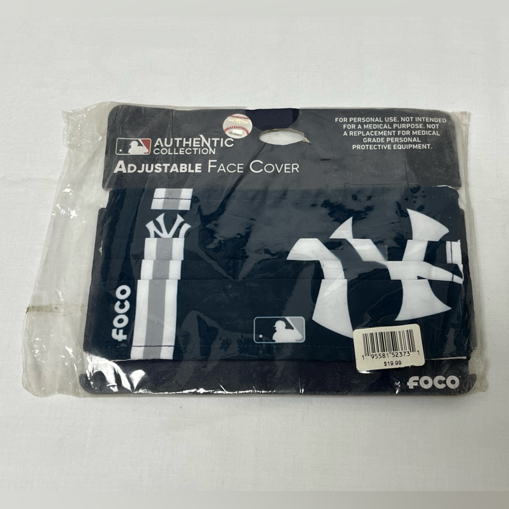 NY Yankees Adjustable Face Mask